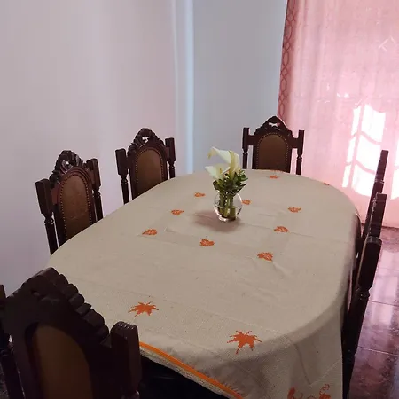 Refugio Catanho *
